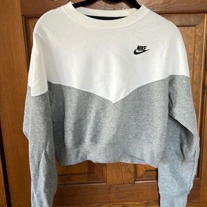 Nike Cropped Pullover